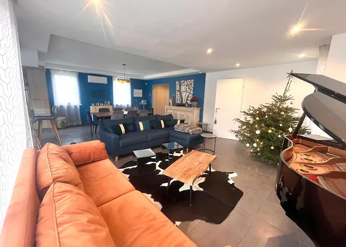 Grande Maison avec Garage